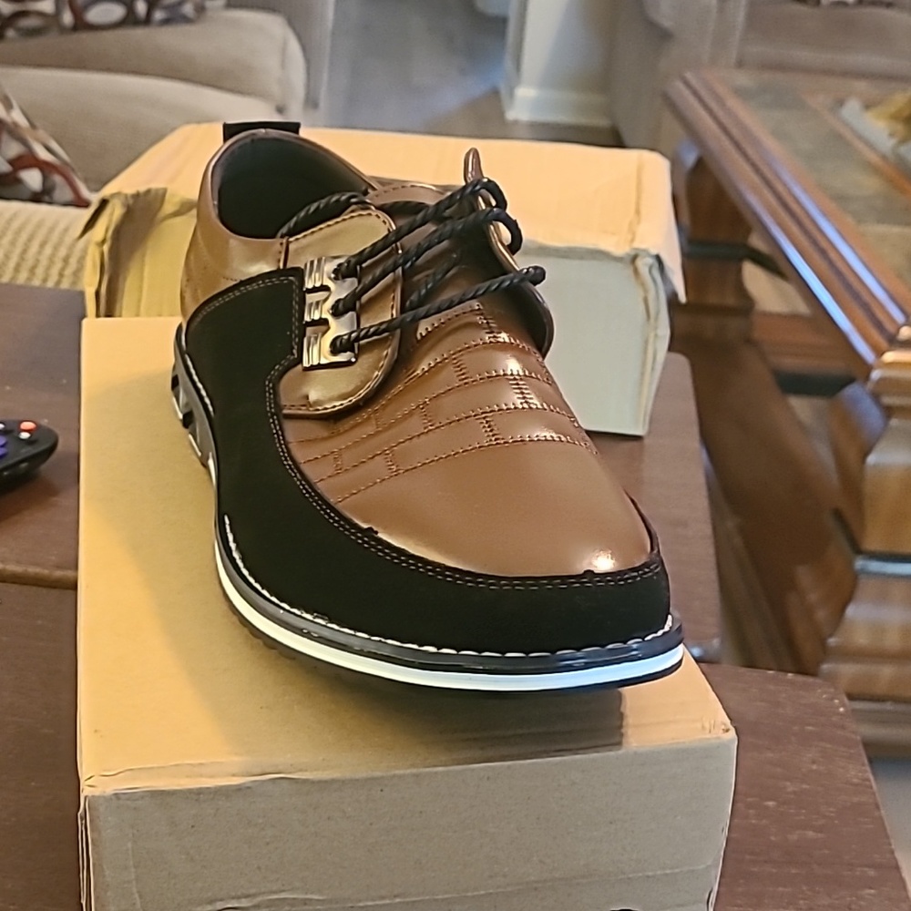 Brown size 12 Gatsby Shoe
